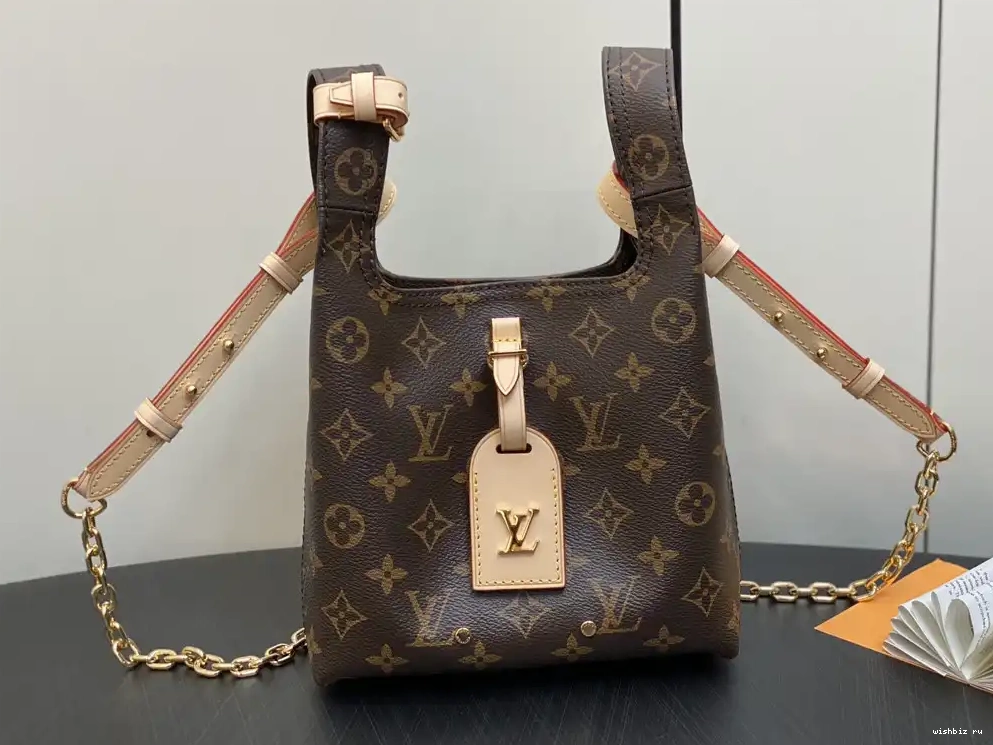 WIS LOUIS BB VUITTON Atlantis 0515